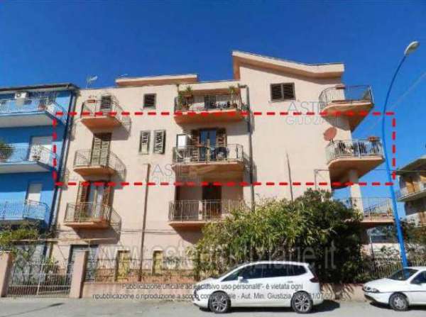 Foto IMMOBILI-IMMOBILE RESIDENZIALE-Via pietro nenni, 6