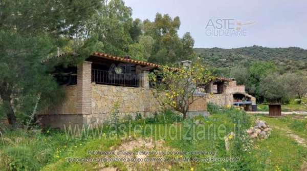 Foto IMMOBILI-IMMOBILE RESIDENZIALE-Via su niu e s achili n. 7