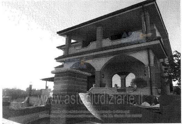 Foto IMMOBILI-IMMOBILE RESIDENZIALE-Via traversa di via g. puccini