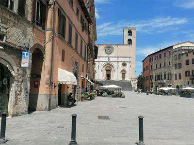 Foto in Vendita, 3 Locali, 95 mq, Todi