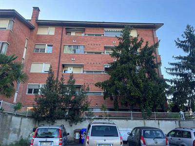 Foto in Vendita, 5 Locali, 110 mq, Chieri