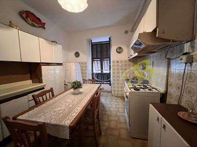 Foto in Vendita, 5 Locali, 180 mq, Apricale