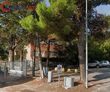 Foto in Vendita, pi� di 6 Locali, 188 mq, Ancona (Grazie)