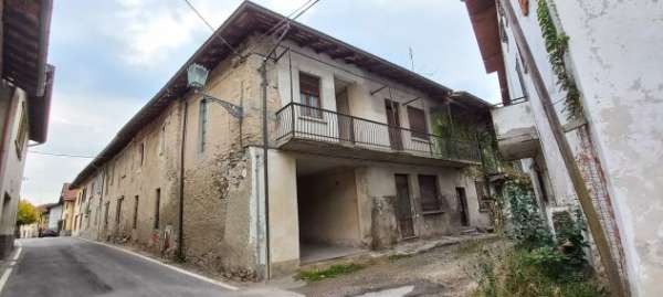 Foto Inarzo - porzione di casa