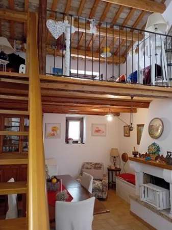 Foto Indipendente in vendita a Orsogna