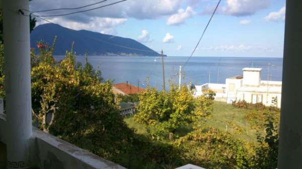 Foto Lipari, frazione Acquacalda,rif.ve 403- a 150 mt. dalla spiaggia, grande casa s