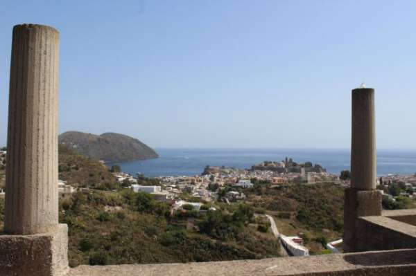 Foto Lipari Isole Eolie rustico in costruzione composto da vani 7