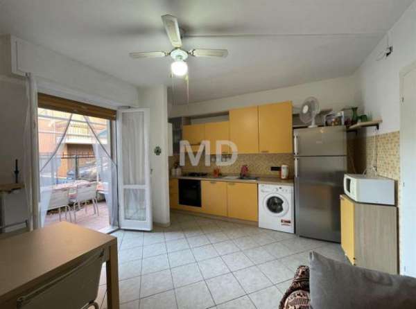 Foto LOANO - APPARTAMENTO TRILOCALE CON AMPIO TERRAZZO