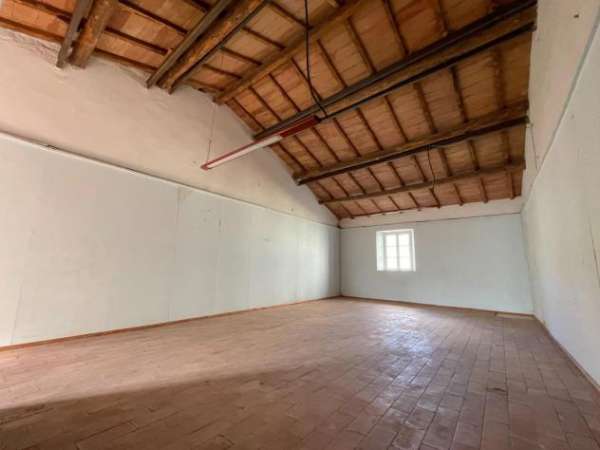 Foto Locale comm.le/Fondo in vendita a Asciano 125 mq  Rif: 1243997