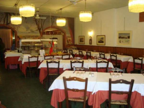 Foto Locale comm.le/Fondo in vendita a Monsummano Terme 360 mq  Rif: 585688