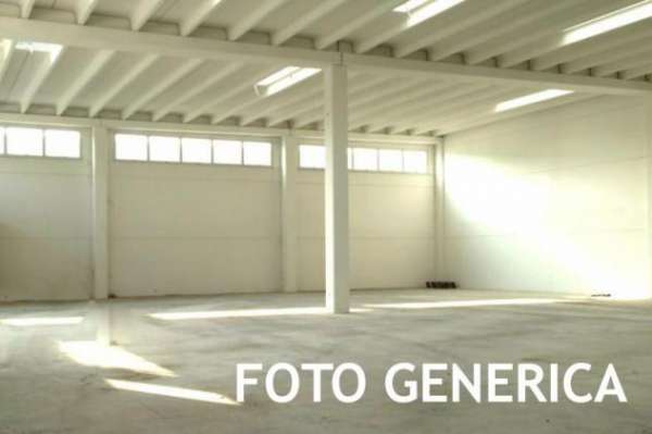 Foto Locale comm.le/Fondo in vendita a San Miniato Basso - San Miniato 150 mq  Rif: 1327391