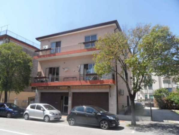 Foto Locale Commerciale - Venezia . Rif.: 2017201VE