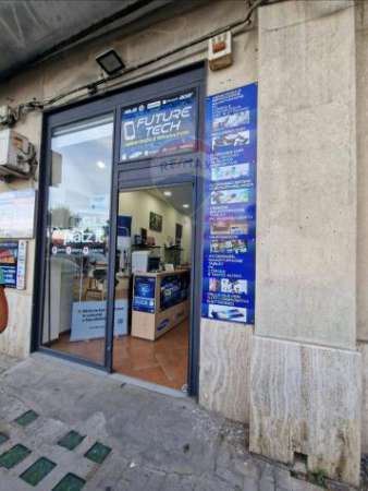 Foto Locale Commerciale in vendita a Caltagirone