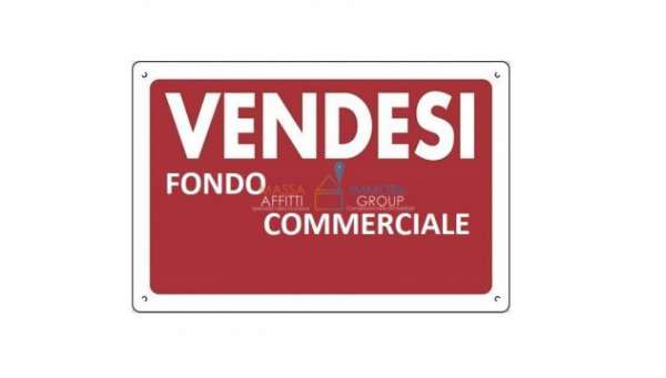 Foto Locale commerciale in vendita a Massa