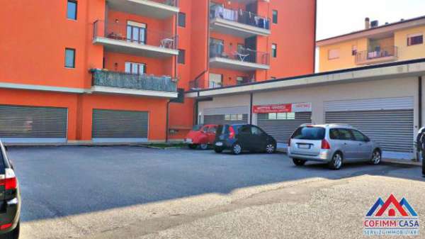 Foto Locali per circa 550 mq in vendita a Sora
