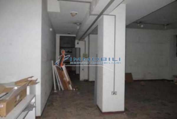 Foto Magazzino - Deposito in Vendita a Milano Centro Storico
