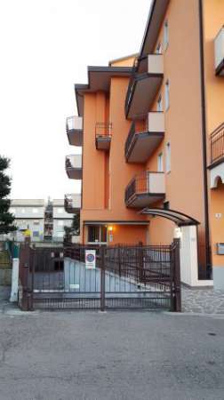 Foto MAGAZZINO - Garage quadruplo 60mq - Dalmine centro