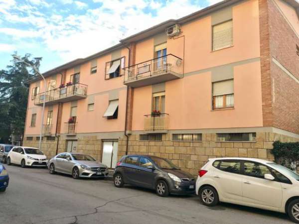 Foto MAGAZZINO di 1 vani e di 130 mq (GROSSETO - Grosseto) rif. F.18
