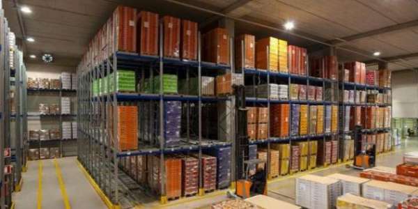Foto MAGAZZINO di 1 vani e di 135 mq (FIRENZE) rif. AAI905