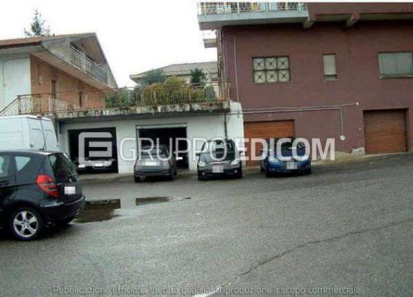 Foto Magazzino di 305 mq  in vendita a Rende - Rif. 4493584