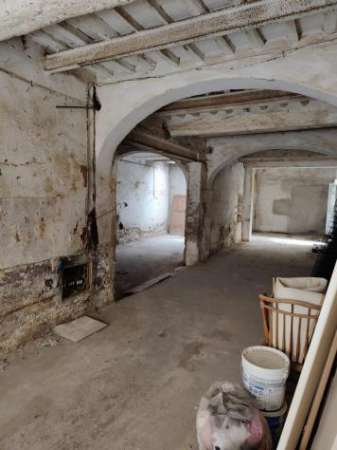 Foto Magazzino in vendita a Cascina 140 mq  Rif: 1312504