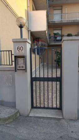 Foto Magazzino in vendita a Noto