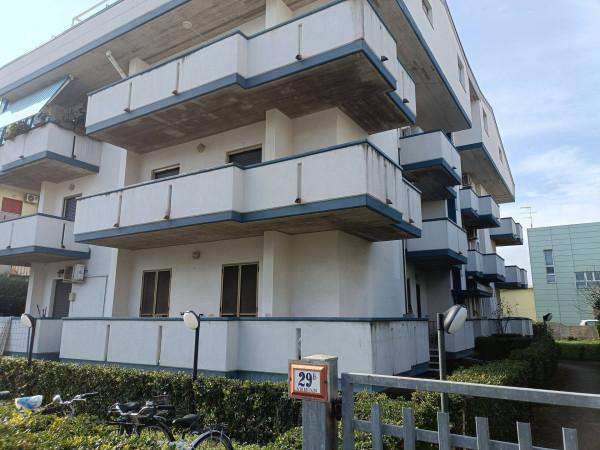 Foto Mansarda in vendita a Alba Adriatica