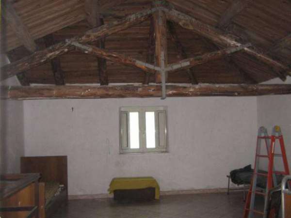 Foto Marzano Appio vendesi casa indipendente 4 vani 300 Mq