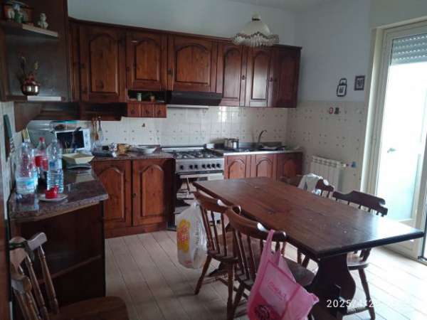 Foto Monserrato quadrivani luminoso, soleggiato � 65000