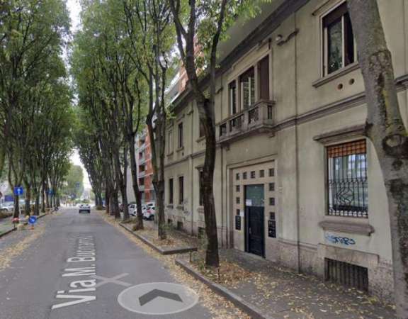 Foto MONZA Buonarroti - ampio deposito al rustico