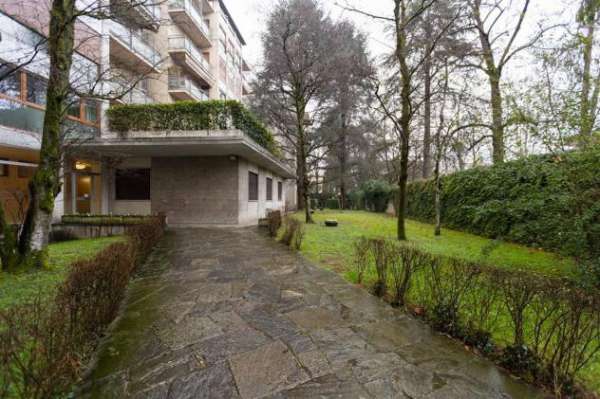 Foto MONZA PARCO - VENDESI appartamento 5 locali con box