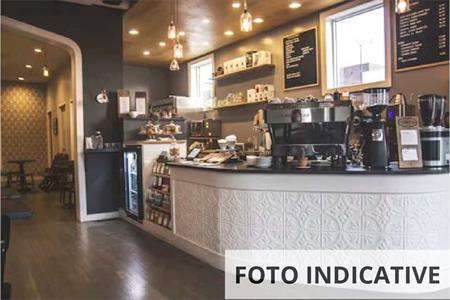 Foto Negozio in Vendita, 1 Locale, 100 mq, Macerata
