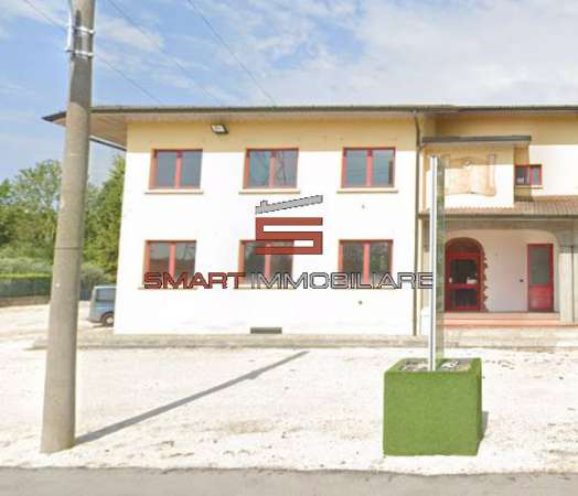 Foto Negozio in Vendita a Castel Mella
