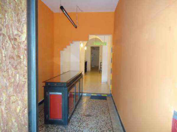 Foto Negozio in vendita a Pisa 75 mq  Rif: 673319