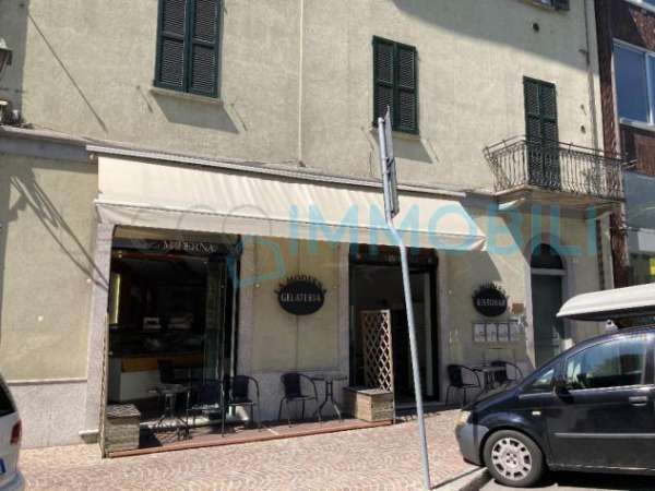 Foto NEGOZIO INVESTIMENTO