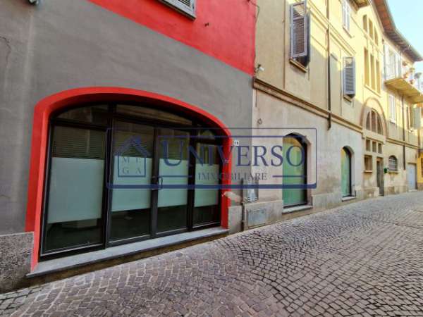 Foto NEGOZIO V.ZE PIAZZA DUOMO ZERO SPESE CONDOMINIALI