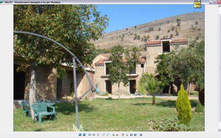 Foto Nuova costruzione in Vendita, pi� di 6 Locali, pi� di 6 Camere,