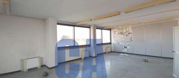 Foto Palazzo - Stabile in Vendita a Legnano