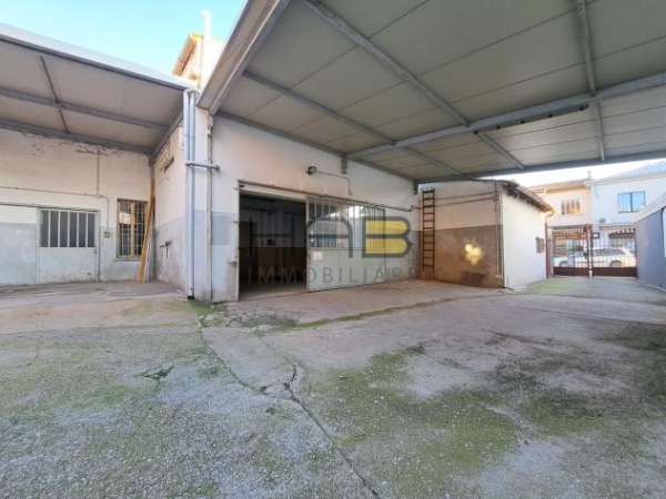 Foto Palazzo / Stabile in vendita a Padova