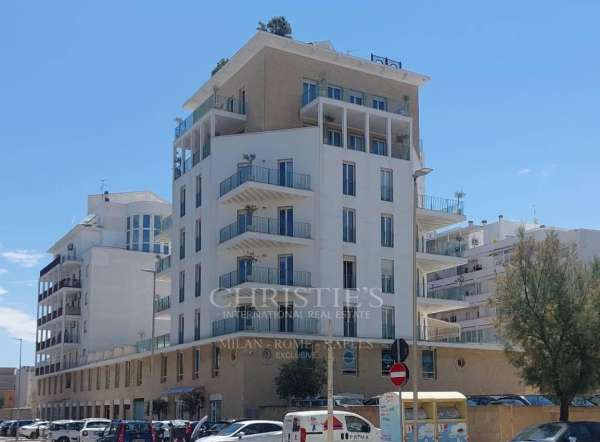 Foto Palazzo in vendita a Bari