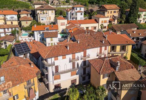 Foto Palazzo in vendita a Belgirate