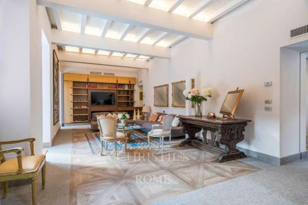 Foto Palazzo in vendita a Roma