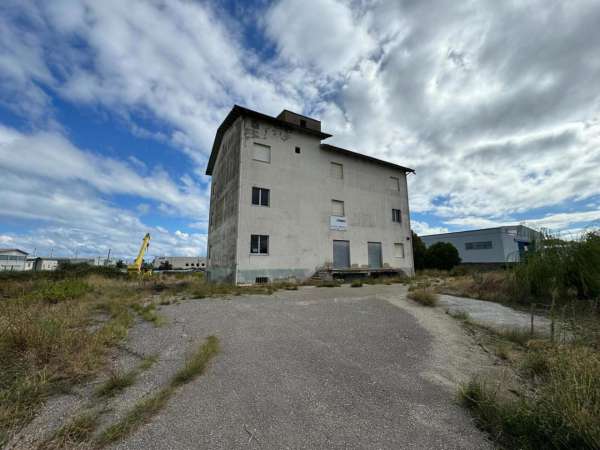 Foto Palazzo in vendita a San Salvo