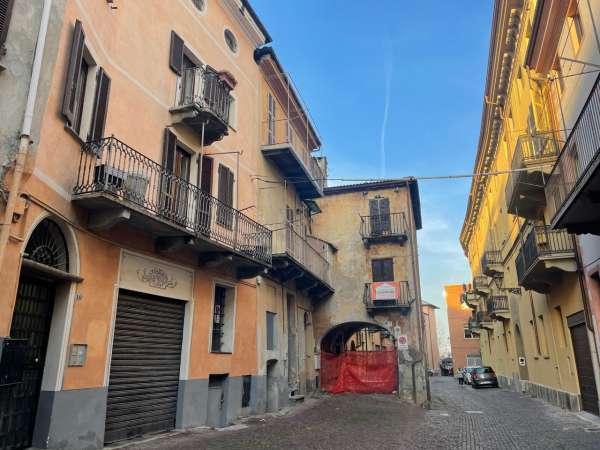 Foto Palazzo storico in vendita a Cuneo
