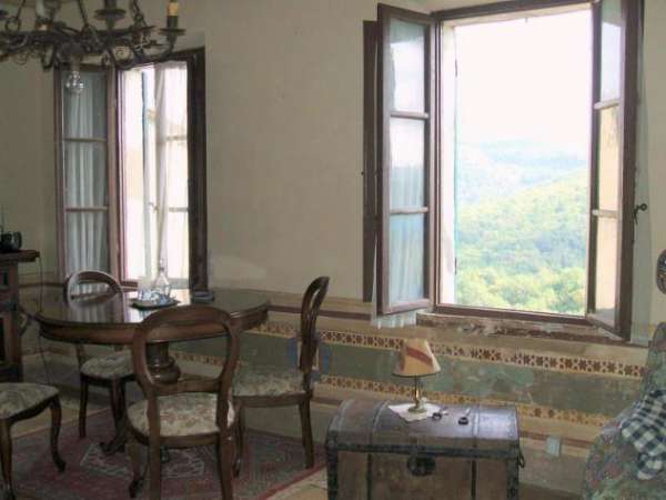 Foto Palazzo storico in vendita a Monticiano - 15 locali 540mq
