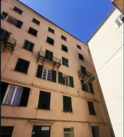Foto Pentalocale in vendita a Genova, Sampierdarena