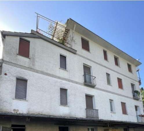 Foto Pentalocale in vendita a Santa Margherita Ligure