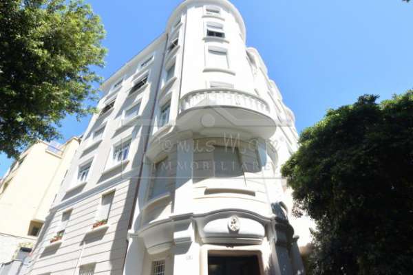 Foto Pentalocale in vendita a Savona
