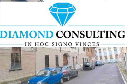 Foto Porzione di Casa in Vendita, 3 Locali, 269 mq, Busto Arsizio