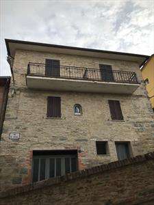 Foto Porzione di Casa in Vendita, 4 Locali, 157 mq, Deruta